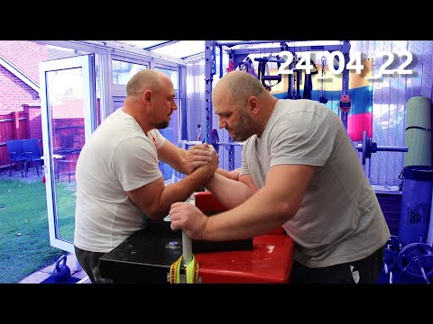 Armwrestling Mindaugas Dulskas with Lee Webber, Mark Kinder 2022