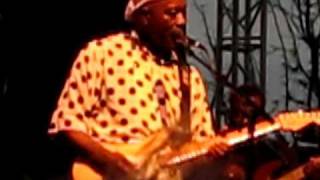 Buddy Guy &quot;Use Me,&quot; &quot;Boom Boom&quot; and &quot;Strange Brew&quot; medley 5/22/10 - Chesapeake Bay Blues Festival
