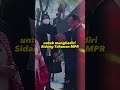 MOMEN MEGAWATI MERAPIKAN DASI FIRLI BAHURI DI SIDANG TAHUNAN MPR WITH SOUND
