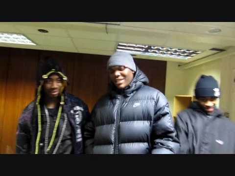 Political Peak, Serious Syikes & Madantz (OutCreamin) - Gunshot (Promotional Use Only)