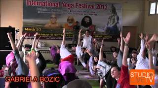 Jivamukti Yoga at The 2013 International Yoga Festival from Rishikesh,