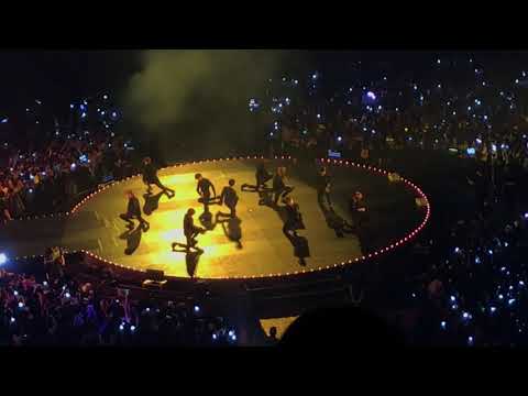 180825 Wannaone in Taipei Day by Day (보여) first 45 sec cut