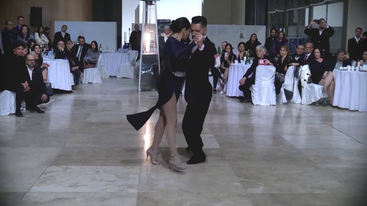 Javier Rodriguez y Moira Castellano en San Juan 2/4