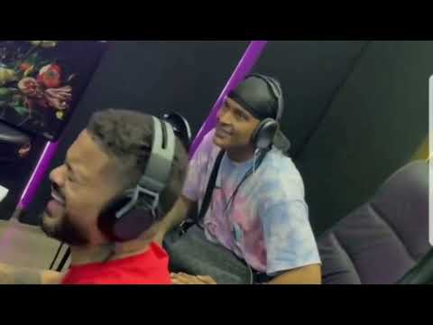 Don Miguelo grabar con Químico Ultra Mega