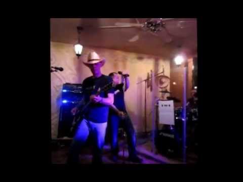 R-Evolution @Hollywood Pub Menziken - April 2012