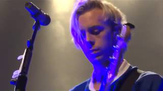 R5 If I Can&#39;t Be With You Live Toronto June 28 2017