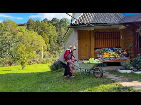 Grandma Olia’s Mountain Life 🏔️🐐 | Harvest, Mushroom Hunt 🍄 & Family Dinner ❤️