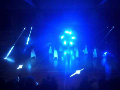 Pieneņpūku pēdējais valsis "Elfas"