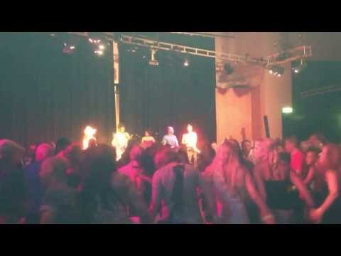 Maracatudo Mafua - "Ciranda pra Janaina"