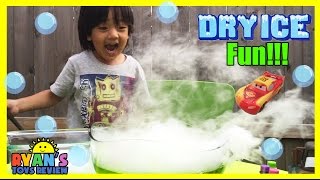 DRY ICE EXPERIMENT Easy science experiments for Kids with Disney Toys Cars Lightning McQueen