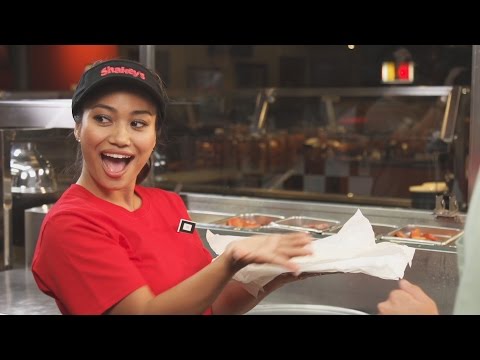 Shakey's Video: Build Your Own Pizza! Jess Lizama Makes the Shakey's Special