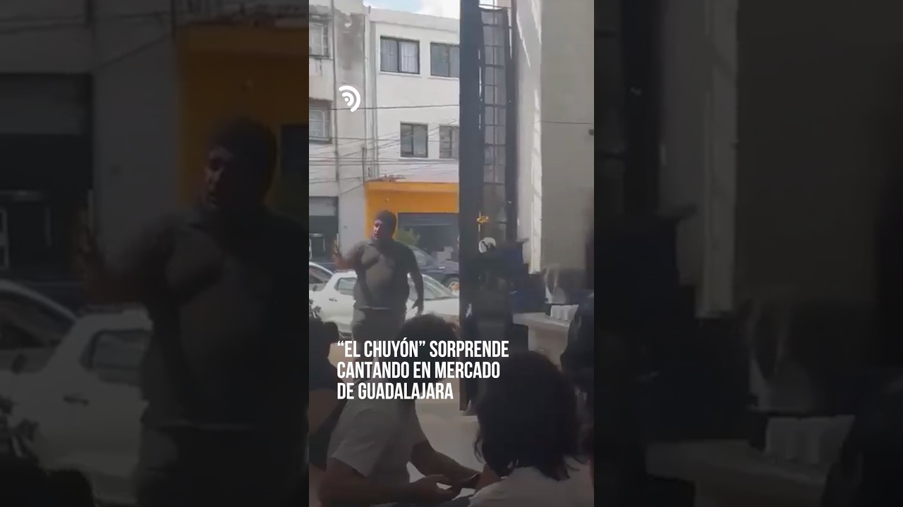La ópera apareció entre los pasillos 😱🎶