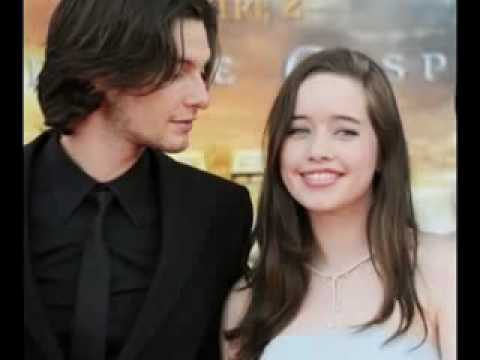 [Request] Anna,Ben,Georgie - Keep The Party Alive