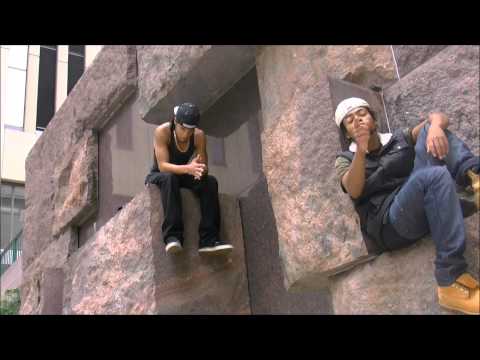 Young King - We Love to Flex Feat.  Flex Boi Young B(Officia