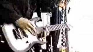 Korn - Good God (Live PinkpoP 2000)