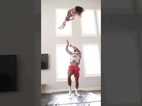 Rate this cheerlead stunt from 1-10! 👀💯 #cheerleading #cheerleadingstunts