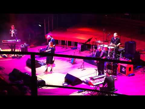 Mikromusic - Takiego Chłopaka LIVE 28.01.2018 WROCŁAW