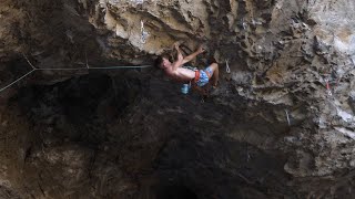 Maskierter Strolch 8c / 5.14b FA (Huatluckn, Grazer Bergland) Uncut