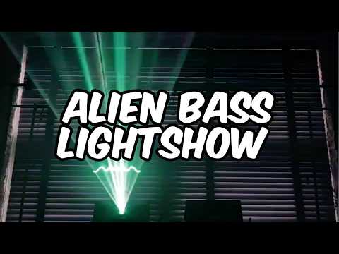 Alien-Bass-Lichtshow 🔵 👽 🟢