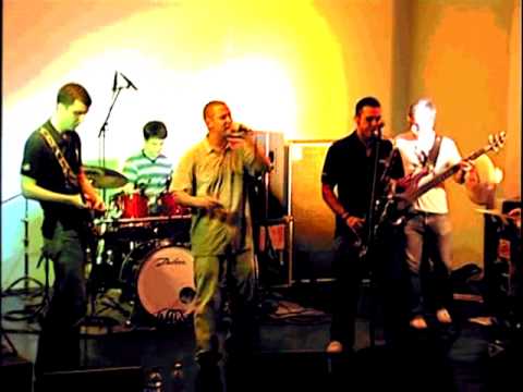 Stylaw - We heep @ Banális Közhely, 2009