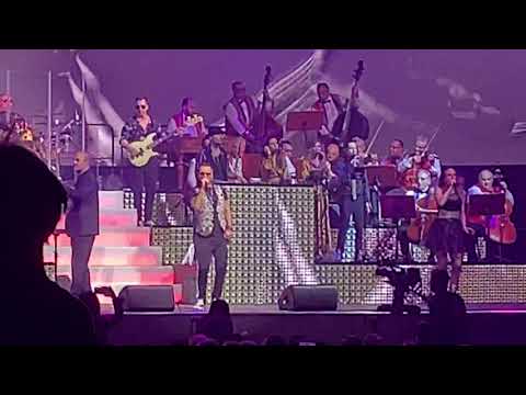 Meztelen | Majka & Curtis és a 100 Tagú Cigányzenekar