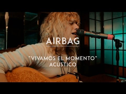 Airbag - Vivamos El Momento (CMTV Acústico)