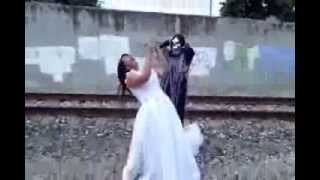 Gloria Trevi - BIPOLAR - videoFAN