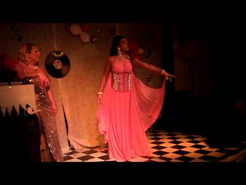 Tays Porto - Terça Trans - B-Day Victória Vipper