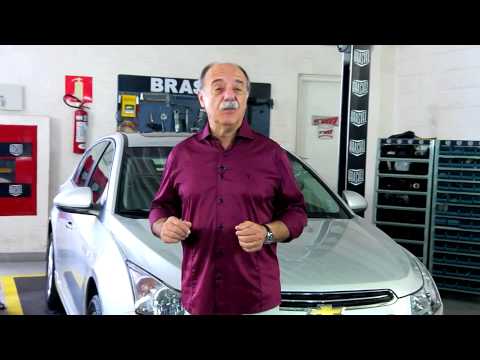 Vrum answers: does driving at low revs cause damage?