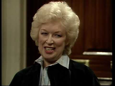 Terry and June S08E04   New Doors for Old