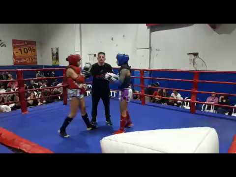 Nadia Rolon vs Eliana del Prete, Muay Thai Clase B hasta 60kg, 1er round.