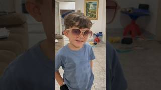 SERÁ QUE ELE É HUMILDE 😂 - #humor #familia #jesus #senhor #rei