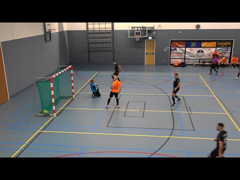 Tweede helft ZVC Veenendaal 1 - RKAV Volendam 2.