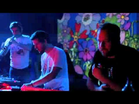 Aka Aka feat Thalstroem live @Sakog 27 Januar 12 (5)