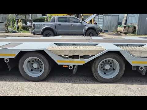 Meusburger MTS-4, flatbed