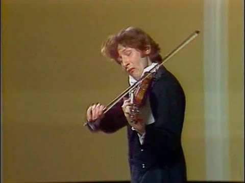 Ilya Grubert plays Wieniawski Variations on an Original Theme - video 1978