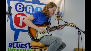 "How Albert King Changed The Guitar" Matt Schofield live at the Studios of Blues Radio International