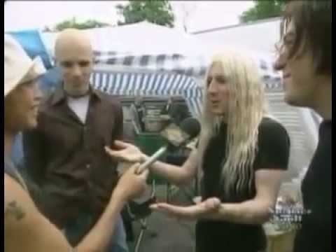 A Perfect Circle - RARE TV Interview [2000]
