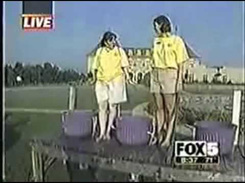 play her off grape lady keyboard cat