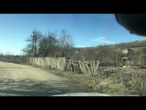 Fratostita, gropi pe str prof dumitru voicila