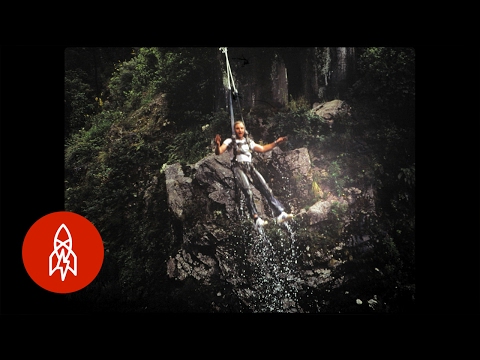 ジャンプ。バンジーのBallsyオリジネーターを満たす (The Jump: Meet the Ballsy Originator of Bungee)