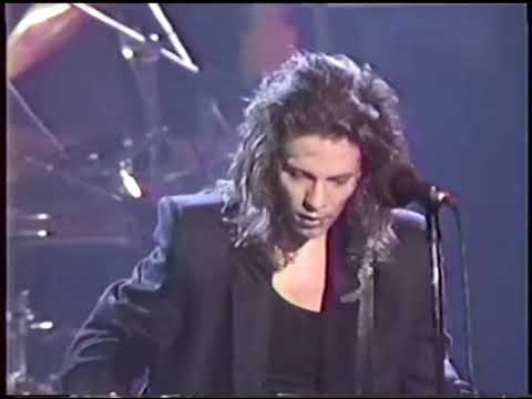 Andy Taylor Tremblin' LIVE MTV 1987