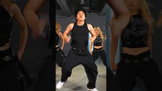 Download lagu shake it off🔥 #kchan #choreography #mingyu #shakeitoff #seventeen mp3