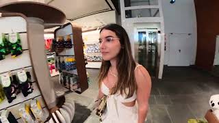 Discovering the Aquarium! It's Amazing That This Exists thumbnail