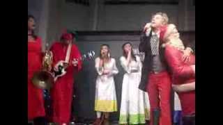 Polyphonic Spree - 'Town Meeting Song' - Barnes & Noble NYC - 12-17-12
