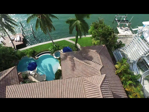 432 S Hibiscus Drive Miami Beach Florida 33139. Doris Salazar P.A 305.491.1933