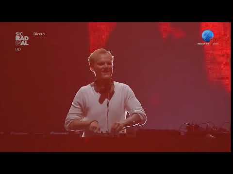 AVICII - Wake Me Up @ Rock In Rio | #avicii #aviciimusic #aviciiforever #aviciitribute #tributetotim