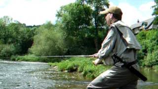 preview picture of video 'Jonathan Randall Fishing River Wye Wales'