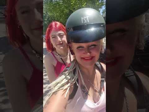 COMPRANDO UNA CARETA PARA MIS NUEVOS VIDEOS EN LA CIUDAD DE PUEBLO ESTHER💚