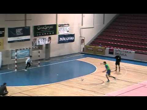 REGIONAL EXPRESS: MOJA ULICA MOJA EKIPA - TNT PIZZERIA VS VITA LEVA 4 - 3 PENALI            I